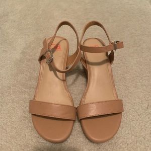 Girls tan wedge sandal